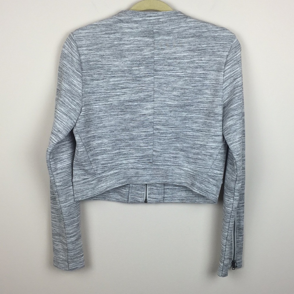 Fabletics - Magnolia Semi-Cropped Length Jacket - Picture 7 of 8